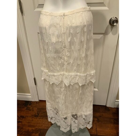 Burberry Off White Long Tiered Lace Straight Skirt, Size 6 (US) 40 (IT) NWT! - Picture 5 of 9